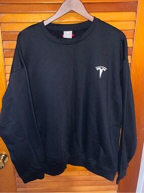 Tesla Crewneck Sweatshirt, embroidered back - size XL